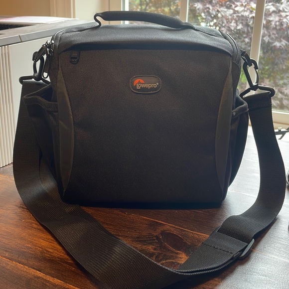 Lowepro Other - Lowepro Format 160 Camera Bag
